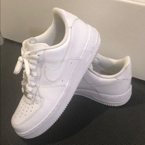 Nike Mens Air Force One Sneaker White Size 9.5